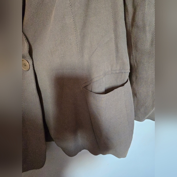 Emporio Armani Tan Women's Jacket - Picture 8 of 16